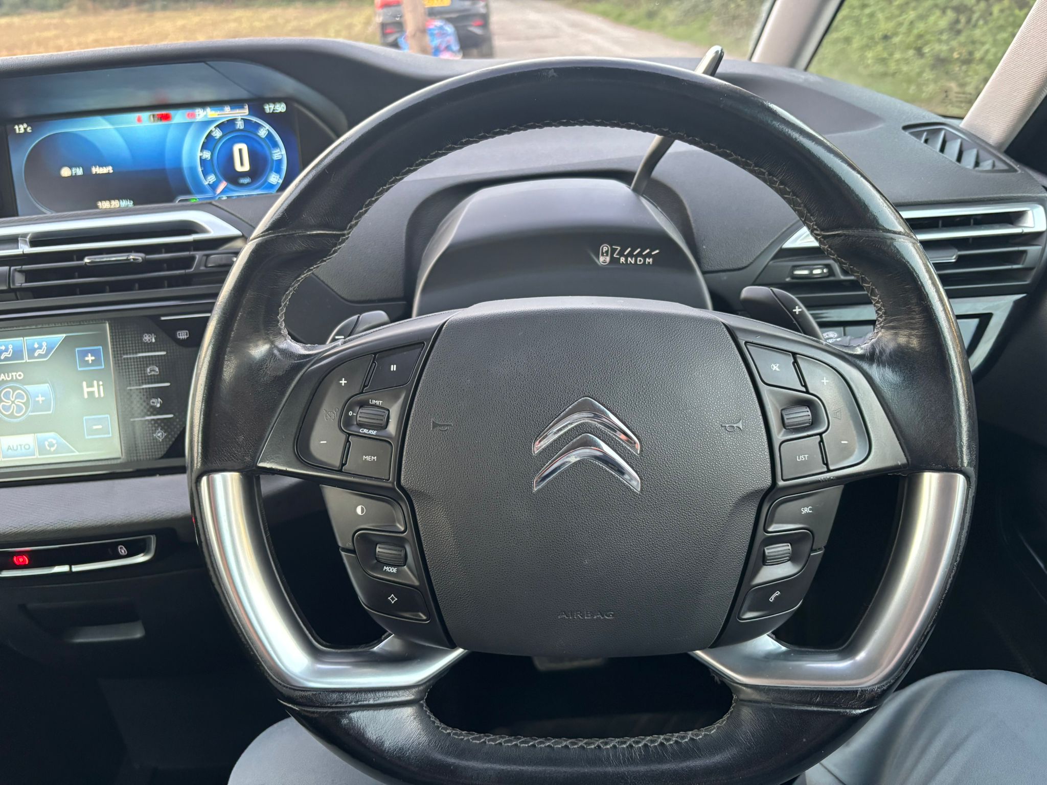 Citroen Grand Brothers Car Sales 